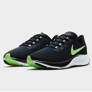 Nike Air Zoom Pegasus 37 Sneaker